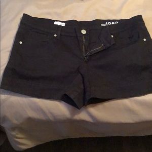 Black Jean GAP shorts